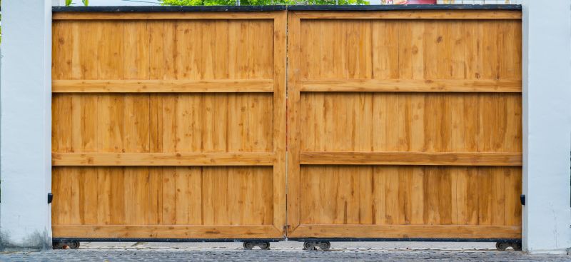The Complete Homeowner’s Guide To Finish Carpentry